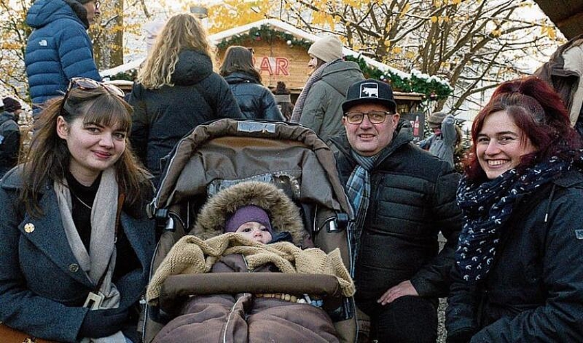 Von links: Julia, Emma, Sepp und Cornelia Schuler «schneuggten» am Generationenausflug.