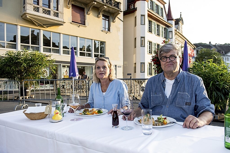 unterstützen den guten Zweck ebenfalls im Hirschmatt-Quartier.