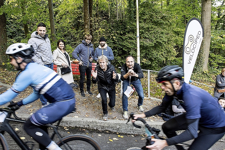 Hatte ebenfalls einen fixen Platz im «Anzeiger»: der Hilliminator, das steile Radrennen mitten in der Stadt. Die Velo-Fans Cyrill Wiget (links), Velociped, und Ruben Wey, Verein bike4life.ch.