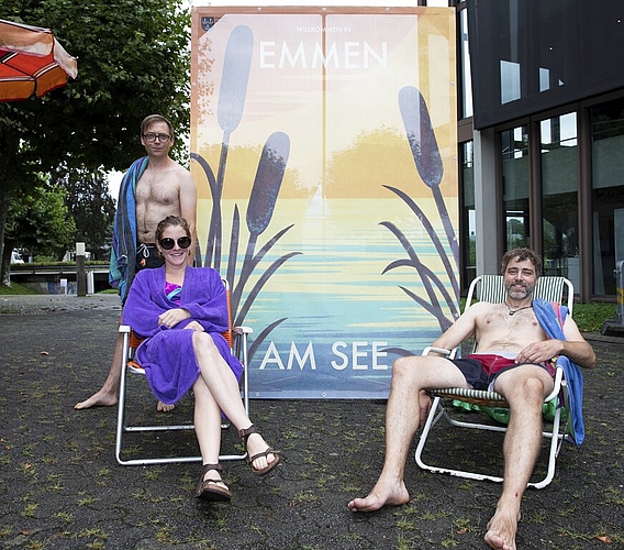 Nicht für, aber eigentlich auch nicht gegen die Jets, sondern für ein neues «Emmer Feeling»: «Emmen am See»-Aktivisten Nico Hirzel, Simone Thalmann, Raphael Beck (v. l.).