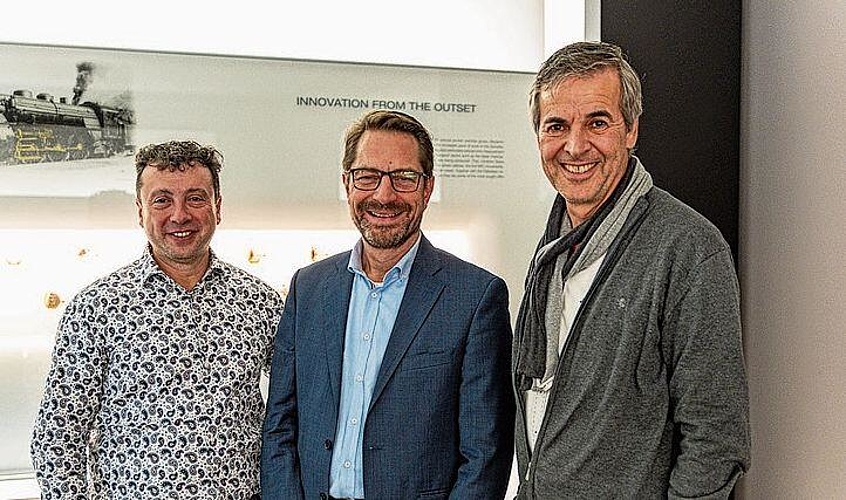 Immer noch frisch nach einem reichen Tagesprogramm: (v. l.) Gerardo Cicchetti, PH Networks, Martin Schütz, Schurter AG/Vorstand WVL, und Rolf-Peter Pfaff, Pfaffconsulting GmbH.