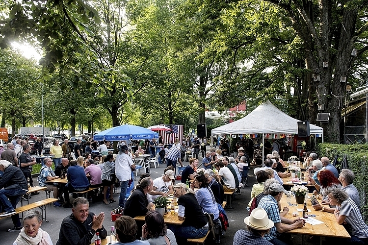 Viele Besucher hatten das Konzert der Band Kirk’s Patrol am Freitagabend beim Minigolf Lido genossen.