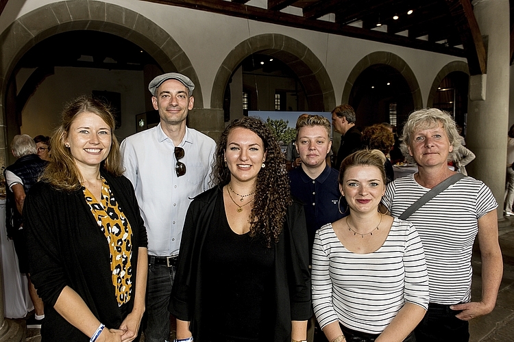 Präsident der Städtepartnerschaft Nico van der Heiden und Claudia Willi (r.), mit Besuch aus Potsdam: (v. l.) Anne Robertshaw, Anna-Maria Wollbrügge, Maja Wüsthoff und Isabell Sommer.