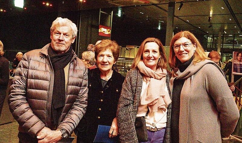 Von links: Petras und Rose Andriuskevicius, Monika Spahr und Marlène Züsli. Marlène spielt seit über 30 Jahren bei den Festival Strings Violine.