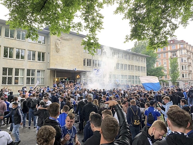 Nur 40 FCL-Anhänger durften den Match im Stadion in Bern mitverfolgen.