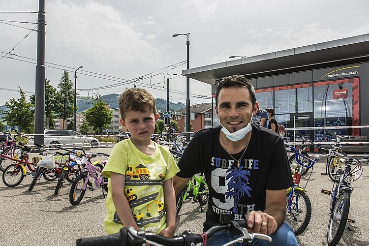Tobias, der Sohn von Pirmin Kaufmann, hat sein Velo ebenfalls gefunden.