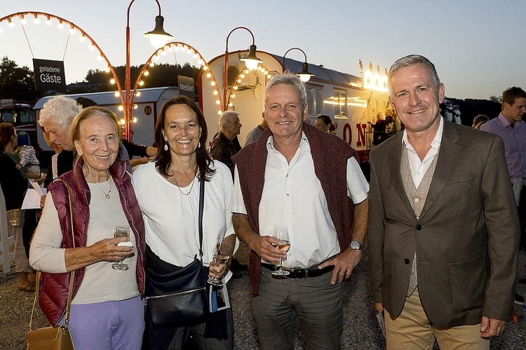 Von links: Heidi Rothen, Franziska und Urs Brücker, und Stefan Von links: Heidi Rothen, Franziska und Urs Brücker und Stefan Schulthess.
