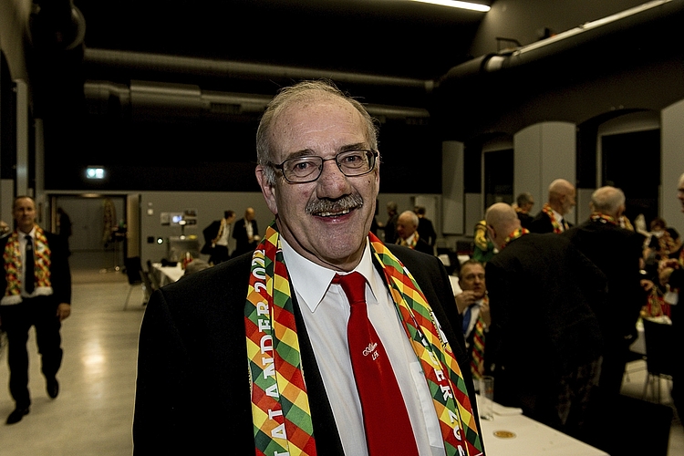 Von links: Lias Felder, Marc Hemmi und Gian Hemmi von der Guuggenmusig Dracheschwänz Kriens. Sie verrieten stolz: «Gegründet in der Kuonimatt anno 2017.»
