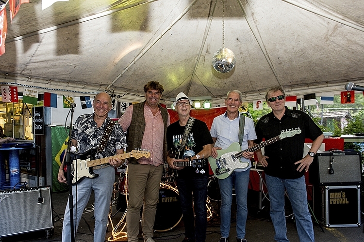 Die aktuellen Besetzung der Band Kirk’s Patrol (von links): Werner (Kaktus) Pfäffli, Herbie Haas, Roland Schumacher, Jack Gazzo und Patrick Murray.