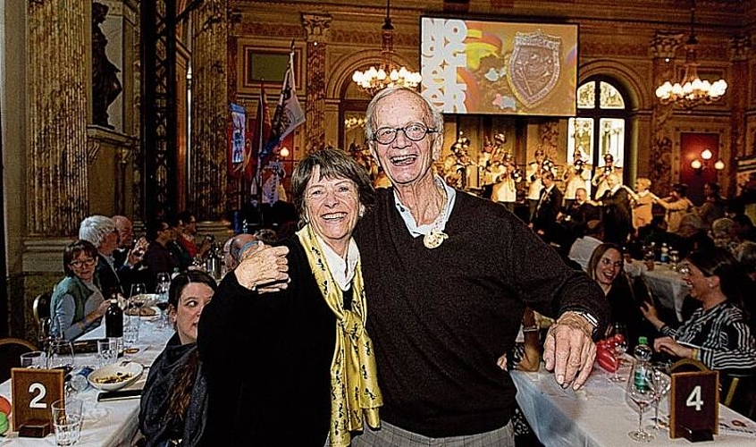 Vreni und Chläusi Imfeld. Als Zürcher Zoifter half Chläusi während 40 Jahren beim LFK-Määrt und am Rüüdige Samstag unter der Egg.