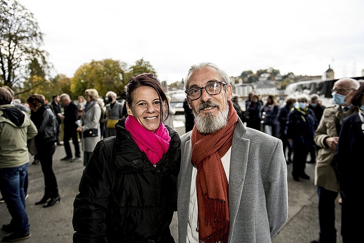 Der Sohn von Marius Baudat (r.) ist, seit er sechs Jahre alt ist, im Chor. Zusammen mit Eve Vallaton besuchen sie das Konzert im KKL.