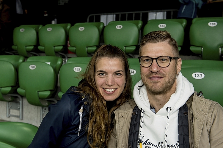 Aus Berlin reisten Lisa H. und Dennis Gessner an und besuchten die Cousine in Aarau. Zum Fussballweekend standen drei Matchbesuche auf dem Programm.