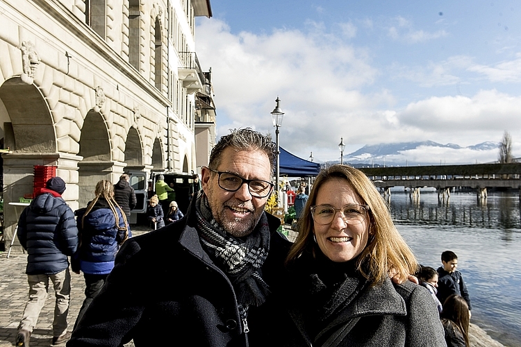 Markus Blaser und Cornelia Fenner finden, gesellschaftliche Anlässe sollten wieder durchgeführt werden.