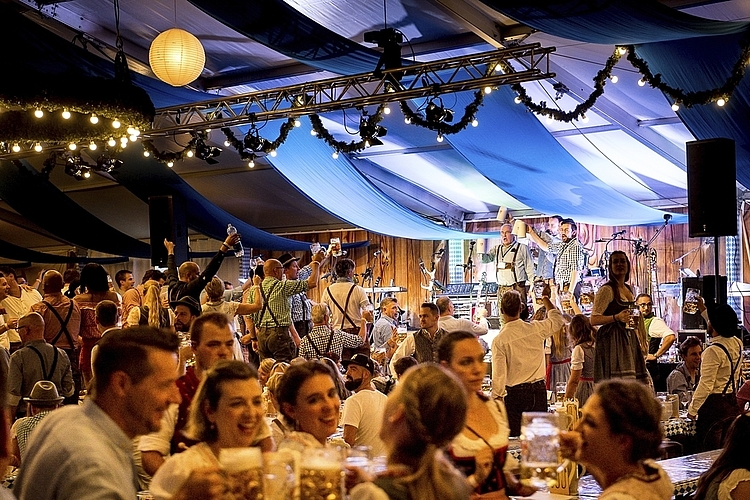 Das Lozärner Oktoberfest findet in diesem Jahr an drei Wochenenden statt.