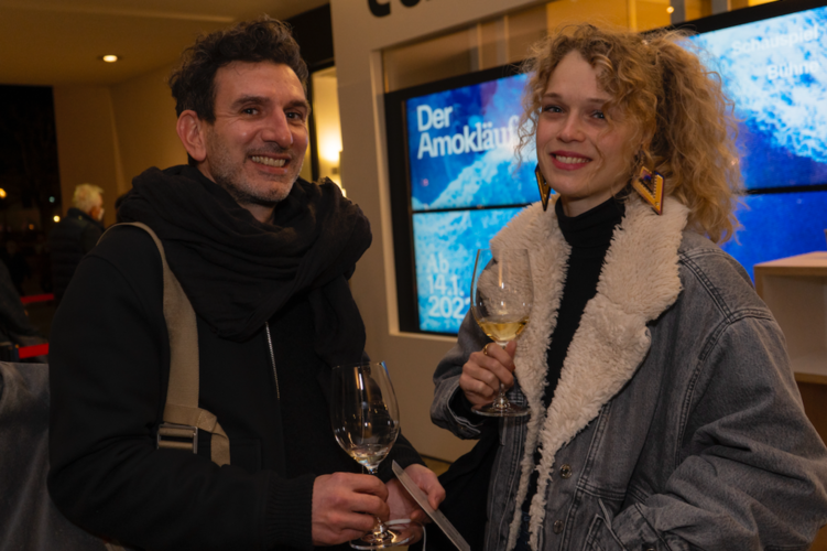 Von links: Stefan Vogel, Betriebsdirektor Luzerner Theater, und Dominik Busch, Autor von «Der Chor» und Dramaturg am Luzerner Theater.