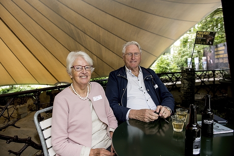 Ottilia und Kurt Marti. Als Kiesunternehmer kennt er sich bestens in der Materialbewirtschaftung für diverse Tunnel aus.
