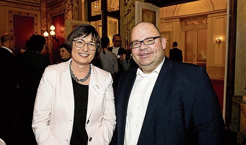 Sibylle Boos-Braun, Kantonsrätin und Präsidentin Verband Luzerner Gemeinden, und Armin Hartmann, Kantonsrat und Präsident Hauseigentümerverband Kanton Luzern.