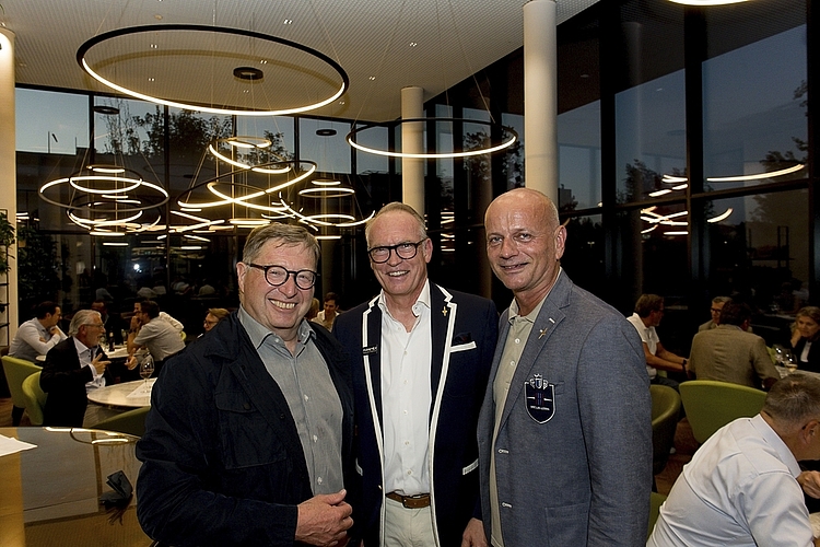 Von links: Hanns-Peter Schaffner, Inhaber Maler Schlotterbeck AG, Brigitte Lötscher, Lötscher Architektur, und Patrick Schätzle, Avia Schätzle AG.