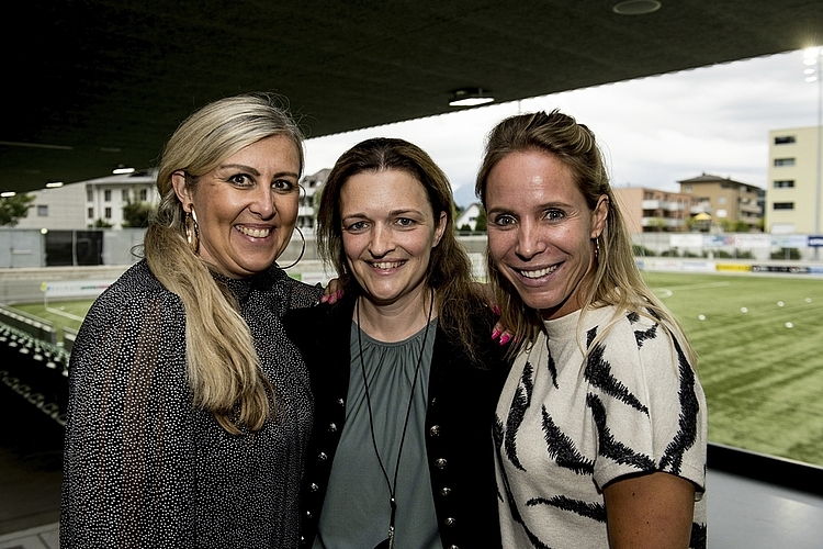 Die SCK-Powerfrauen (v. l.): Sandra Zuberbühler (Leiterin SCK Shop), Martina Lustenberger (ehrenamtliche Mitarbeiterin) und Kirsten Meier (Leiterin Administration).