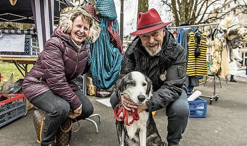 Patricia und Roli Essig mit Alina erzählten lachend, Alina würde gerne als Eisbär an die Fasnacht gehen, sie hätten sich dann aber auf Schlittenhund umentschieden.