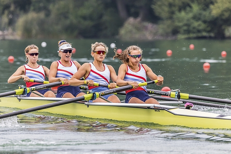 Olivia Nacht, Salome Ulrich, Lisa Lötscher und Fabienne Schweizer (v. l. n. r) gewannen den Schweizer-Meister-Titel im Vierer ohne Steuerfrau bei der Elite. Mit Fabienne Schweizer und Lisa Lötscher (beide Seeclub Luzern) werden vom 15. bis 17. Mai auf dem Rotsee an der «Final Olympia Qualification Regatta» zwei Luzernerinnen im Doppelvierer um ein Olympia-Ticket kämpfen.