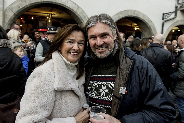 Rhonda und Ingo Rausch: gehen immer am Samstag zur Vorfasnacht und stimmen sich so auf die Fasnacht ein.
