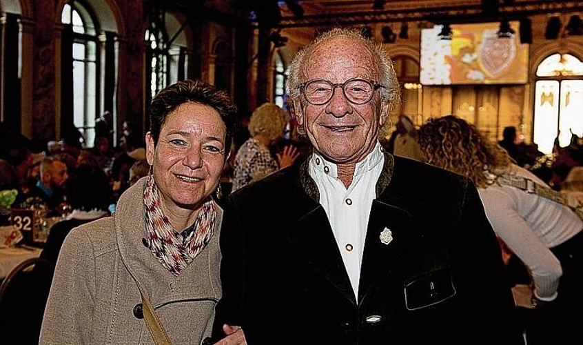 Andrea Baumann und Edi Wehrli. Edi hat als Altstadtkind die Fasnacht erlebt. Augenzwinkernd meinte Edi: «Wir haben die Matinee der Sonntagskirchenpredigt vorgezogen.»
