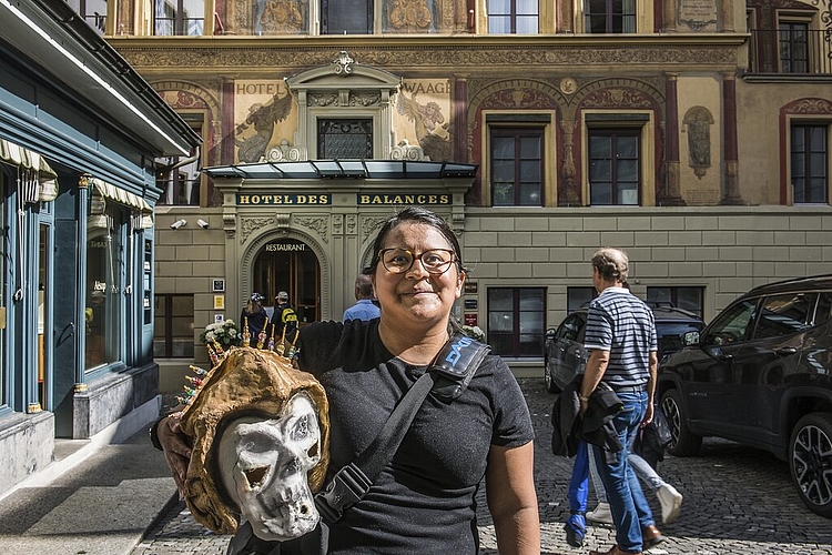 Den ganzen Nachmittag war Liliana Quirighetti von den Wäsmali-Chatze Lozärn durch die Altstadt spaziert und hat nur positives Feedback erhalten.