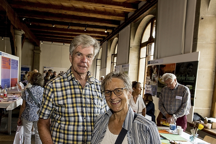 Sepp und Bernadette Reis. Als Lehrerin wird Bernadette im Sommer pensioniert und war auf Inspiration für Freiwilligenarbeit und Freizeitbeschäftigungen aus.