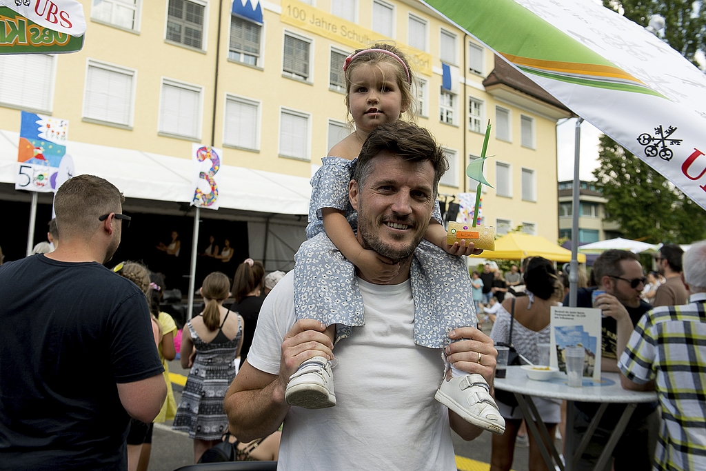 Lena und Pascal Renggli: Lena hatten die «Seifenblööterli» am besten gefallen.