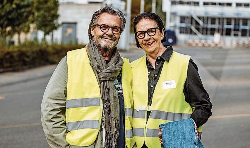 Hubert P. Germann, Der Gastrofreelancer GmbH,
mit Rosmarie Knöpfel. Hubert P. Germann, Der Gastrofreelancer GmbH, mit Rosmarie Knöpfel.