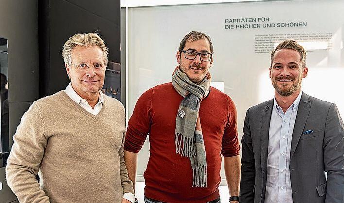 V. l.: Andreas Bernauer, BMB Group – Grossbaumverpflanzungen, Pascal Grüter, Grüter Eventmanagement GmbH, und Armando Rabel, Leu &amp; Partner Immobilien AG, im werk-­eigenen Museum von IWC.