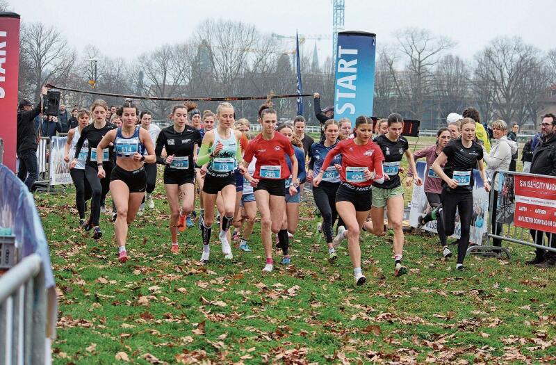 Als Premium-Event des Swiss Athletics Cross Cup 2024 konnten am Lozärner Cross in den Kategorien U16, U18 und U20 wertvolle Punkte für die Gesamtwertung gesammelt werden. So kämpften die jungen Athlet:innen rund zwei Wochen vor der entscheidenden Schweizer Meisterschaft um jeden Platz. Bild: Lozärner Cross