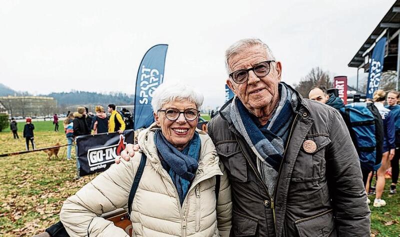 Therese und Toni Häfliger feuerten ihr Grosskind Emanuele Aprile aus Lugano an.