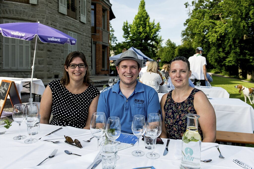 Augenzwinkernd meinten Anita Wüthrich, Mafalda Markzoll und Guido Jacopino (v. l.): «Für das ‹Bäckerzmorgen› in der Altstadt mussten wir jeweils früher aufstehen.»