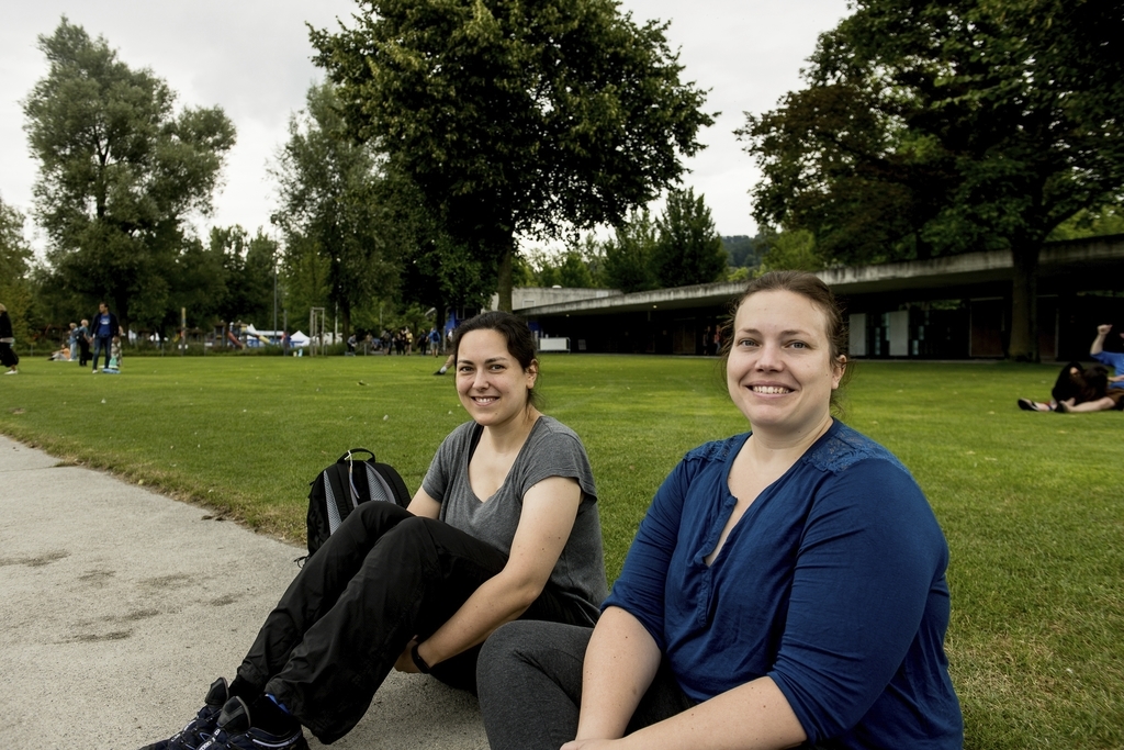 Die Seeüberquerung ist für Gabriela Wespi (l.) und Sybille Weber bereits eine Tradition.