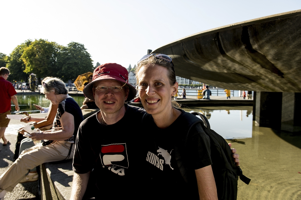 Andreas und Nicole Hesselmeyer. Andreas als Neu-Schweizer (frisch eingebürgert) genoss die Ansprachen in Luzern.
