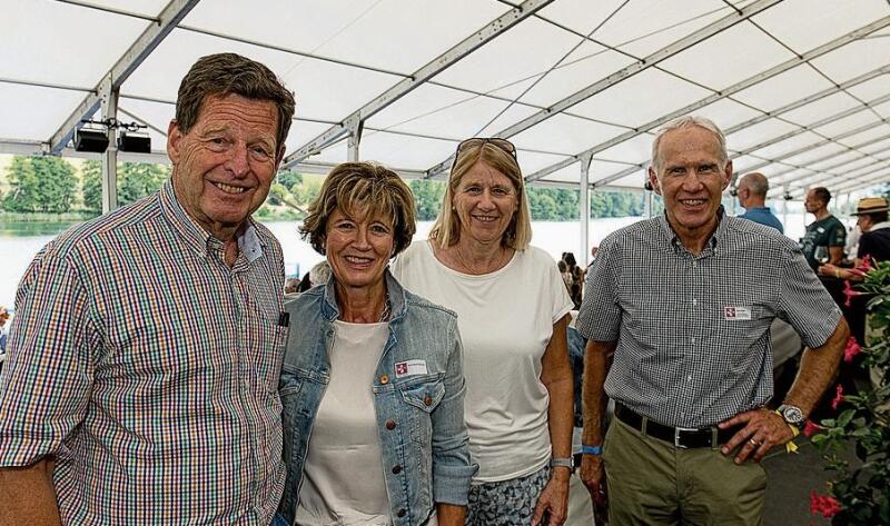 V. l.: Hans-Rudolf Schurter, ehemaliger Präsident Schweizer Ruderverband, Doris Russi Schurter, alt Präsidentin VR LUKB, Ruth Berchtold, ehemalige Vizepräsidentin Schweizer Ruderverband, und René Fischer, Präsident Stiftung Ruderzentrum Rotsee.