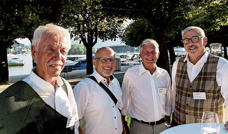 Von links: Werner J. Bründler, René Jacomet, Stiftung Weidli Stans, Jürg Weber, Allianz, und Karl Tschopp, Anwaltskanzlei Karl Tschopp.