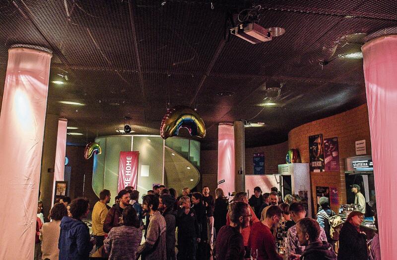 Die Organistor:innen des Pink-Panorama-Filmfestivals waren mit der Auslastung des Kinos mehr als zufrieden.
