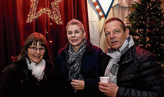 Von links: Andrea Tanner, Geburtstagskind Heidi Zumoberhaus und Theres Fuchs. Sie schenken sich jeweils zum Geburtstag einen gemeinsamen Ausflug oder Event.
