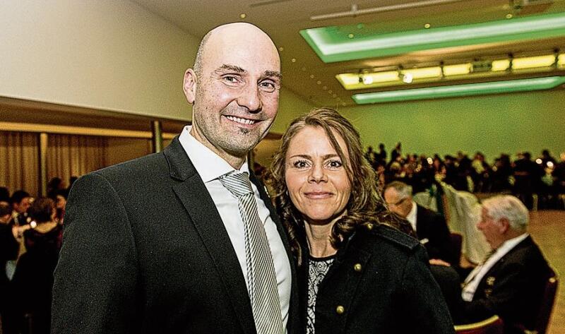 Walter Frei (links) und Emil Hübscher. Emil meinte abschliessend zur Inthronisation, die er als Zunftmeister selber vor 20 Jahren erlebt hat: «Es ist wieder wie vor der Pandemie, lustig und unterhaltsam!»