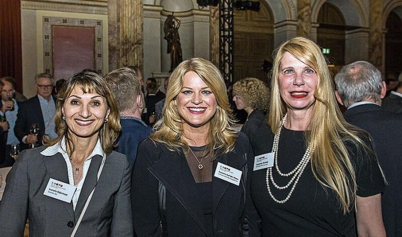 Von links: Ivanela Odermatt, Steeltec AG, Susanna Auf der Maur, Kaufmann Rüedi Rechtsanwälte AG, und Susanne Grund, Geistlich Pharma AG.