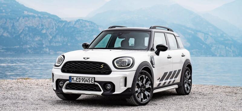 Der Mini Cooper SE All4 Countryman kommt einem bis zu einer Körpergrösse von 1,90 Metern nicht wirklich «mini» vor. Bilder: PD
